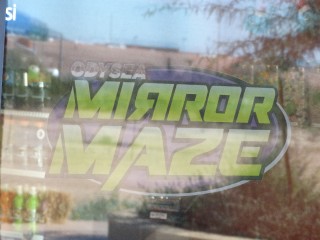 Mirror Maze_8